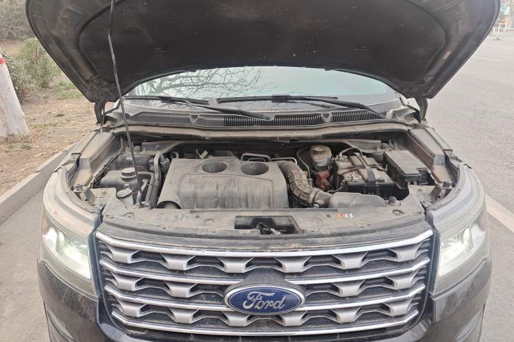 Used Ford Explorer 2016 2.3T Elite Edition Engine Bay