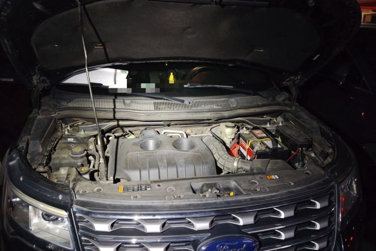 Used Ford Explorer 2016 2.3T Elite Edition Engine Bay