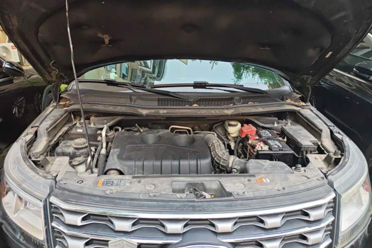 Used Ford Explorer 2016 2.3T Elite Edition Engine Bay