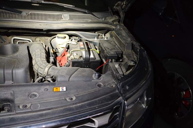 Used Ford Explorer 2016 2.3T Elite Edition Engine Bay Left