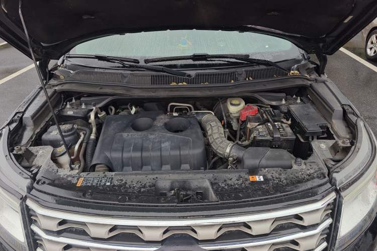 Used Ford Explorer 2016 2.3T Fashion Edition Engine Bay