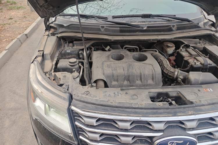 Used Ford Explorer 2016 2.3T Elite Edition Engine Bay Right