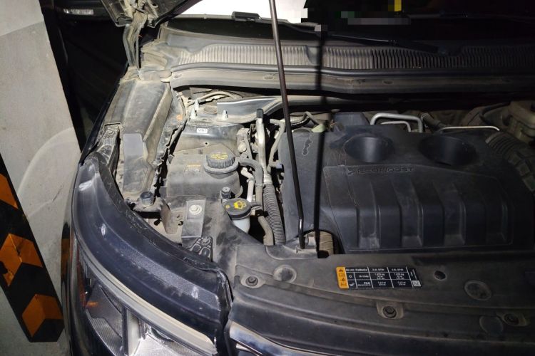 Used Ford Explorer 2016 2.3T Elite Edition Engine Bay Right