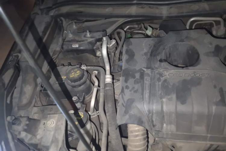 Used Ford Explorer 2016 2.3T Elite Edition Engine Bay Right