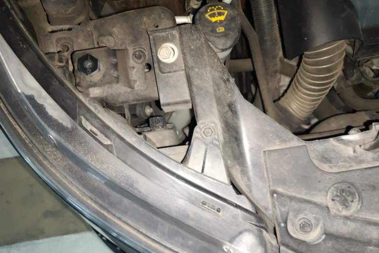 Used Ford Explorer 2016 2.3T Elite Edition Engine Bay Right