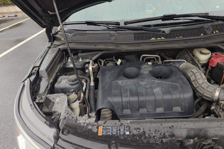 Used Ford Explorer 2016 2.3T Fashion Edition Engine Bay Right