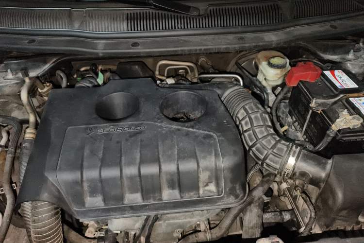 Used Ford Explorer 2016 2.3T Elite Edition Engine Bay