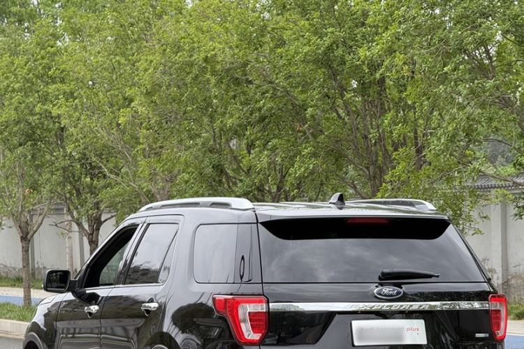 Used Ford Explorer 2016 2.3T Elite Edition Exterior 4