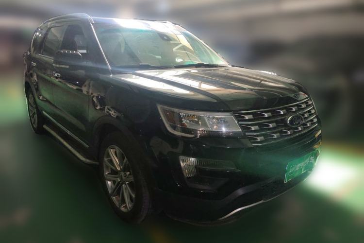 Used Ford Explorer 2016 2.3T Elite Edition Front Right 45 Deg