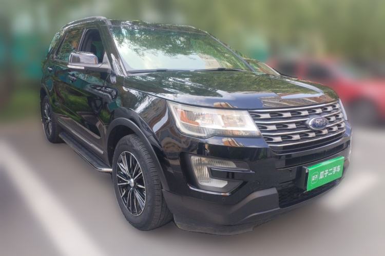 Used Ford Explorer 2016 2.3T Fashion Edition Front Right 45 Deg