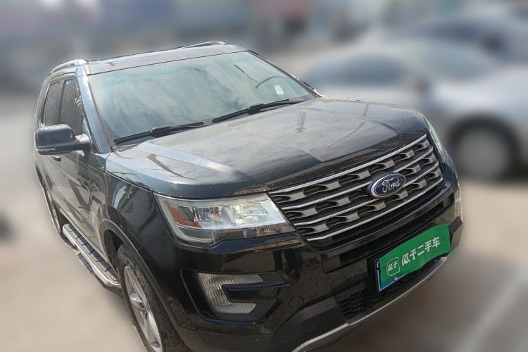 Used Ford Explorer 2016 2.3T Fashion Edition Front Right 45 Deg