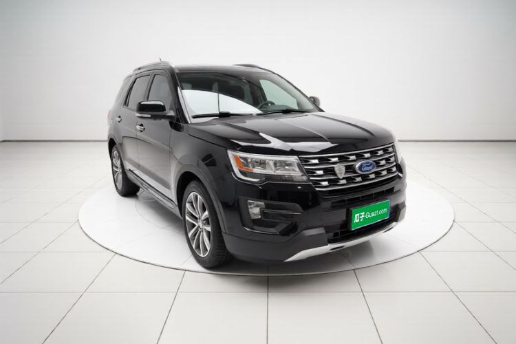Used Ford Explorer 2016 2.3T Elite Edition Front Right 45 Deg