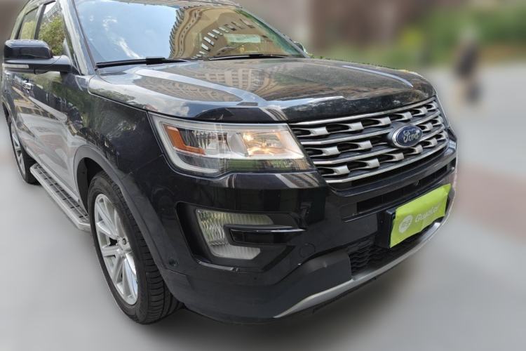 Used Ford Explorer 2016 2.3T Elite Edition Front Right 45 Deg