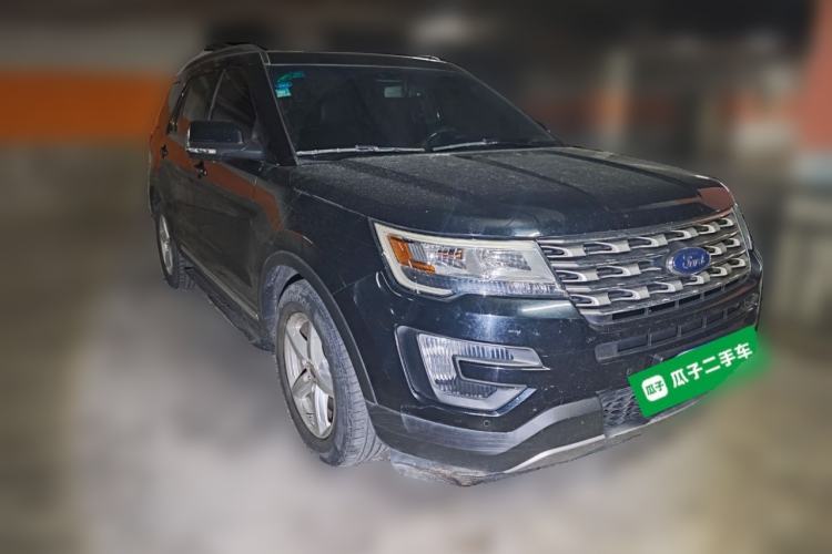 Used Ford Explorer 2016 2.3T Fashion Edition Front Right 45 Deg