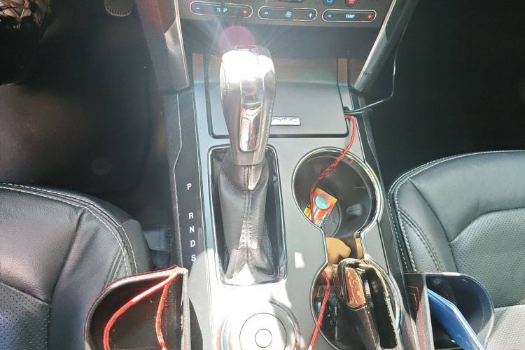 Used Ford Explorer 2016 2.3T Elite Edition Gear Lever