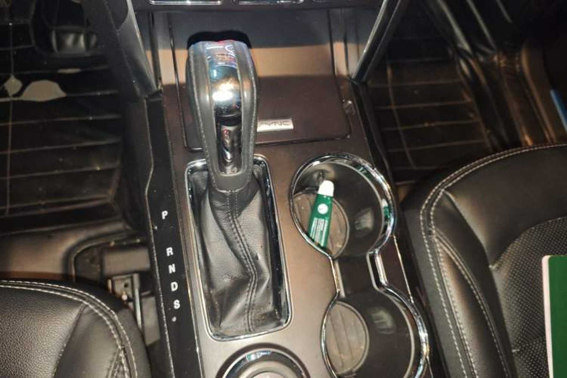 Used Ford Explorer 2016 2.3T Elite Edition Gear Lever