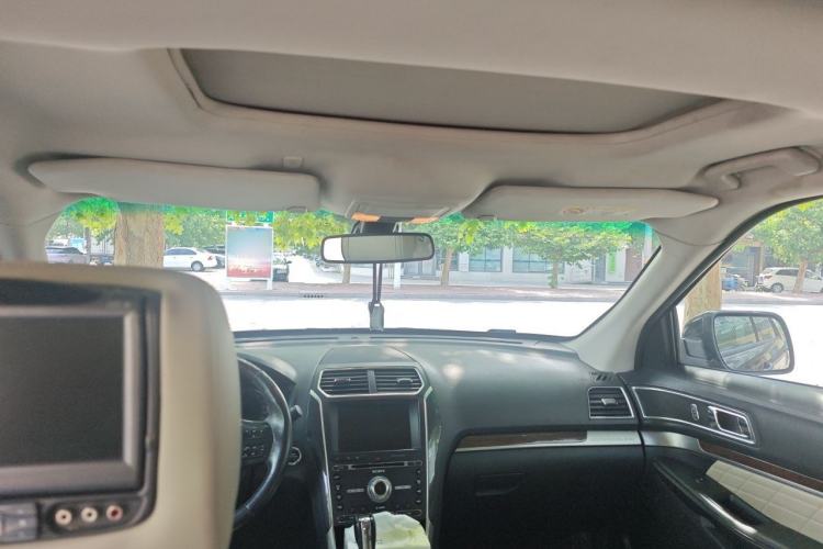 Used Ford Explorer 2016 3.5T Platinum Edition Headliner