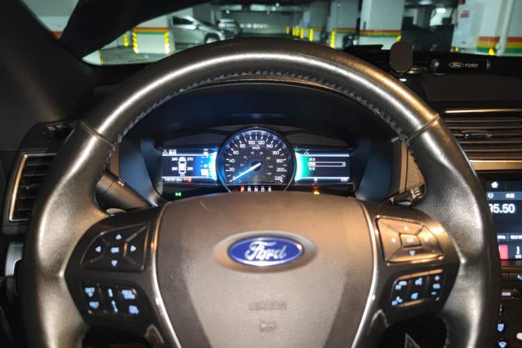 Used Ford Explorer 2016 2.3T Elite Edition Instrument Cluster