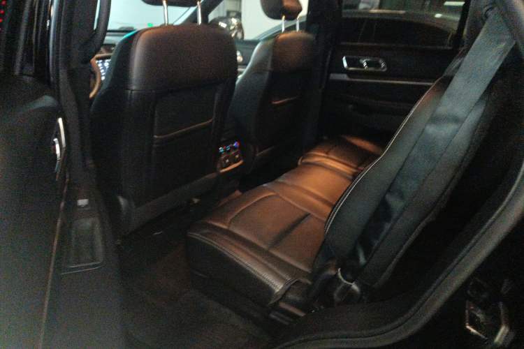 Used Ford Explorer 2016 2.3T Elite Edition Left Rear Seat