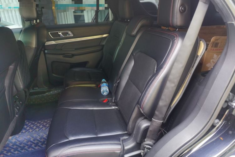 Used Ford Explorer 2016 3.5T Elite Edition Left Rear Seat