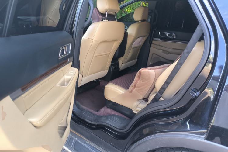 Used Ford Explorer 2016 2.3T Elite Edition Left Rear Seat