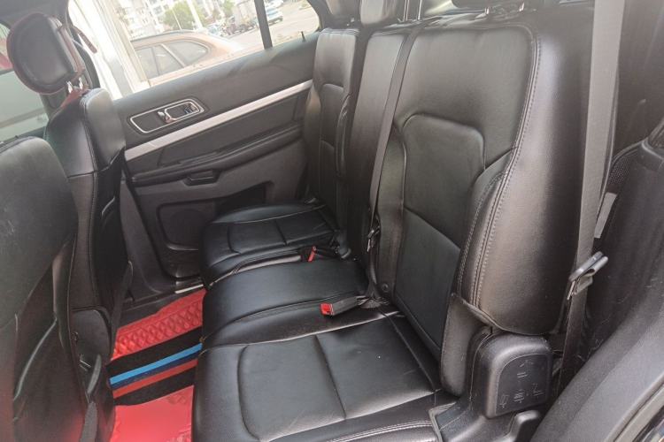 Used Ford Explorer 2016 2.3T Fashion Edition Left Rear Seat