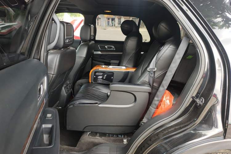 Used Ford Explorer 2016 2.3T Elite Edition Left Rear Seat