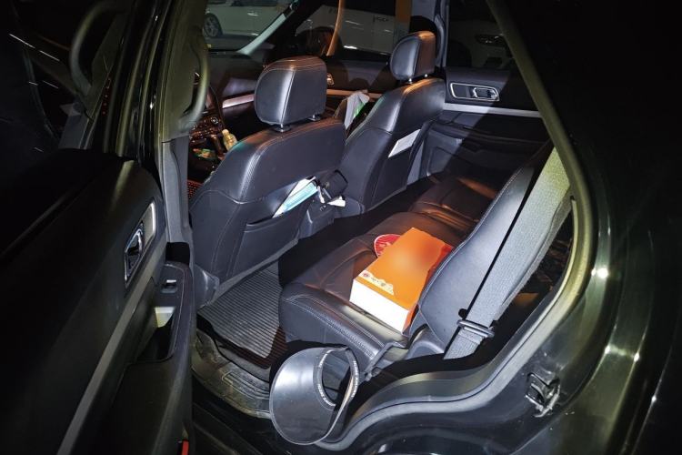 Used Ford Explorer 2016 2.3T Fashion Edition Left Rear Seat