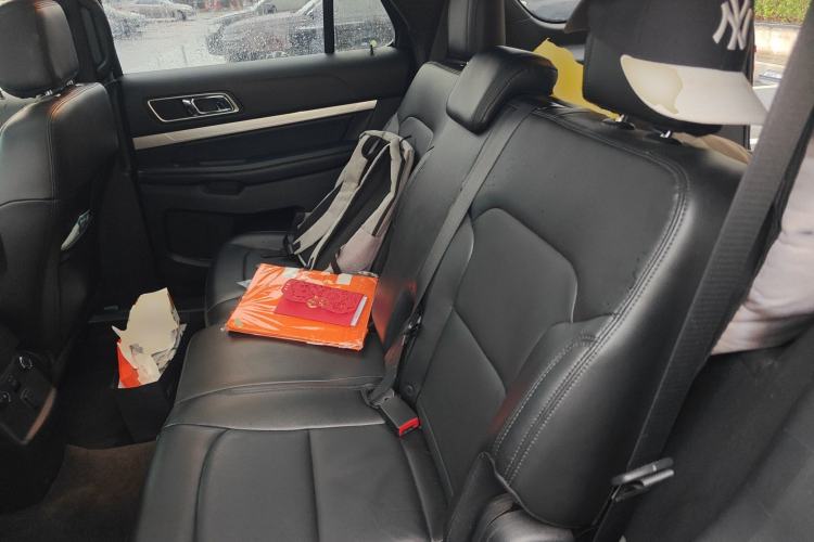 Used Ford Explorer 2016 2.3T Fashion Edition Left Rear Seat