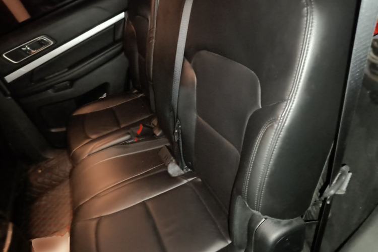 Used Ford Explorer 2016 2.3T Fashion Edition Left Rear Seat