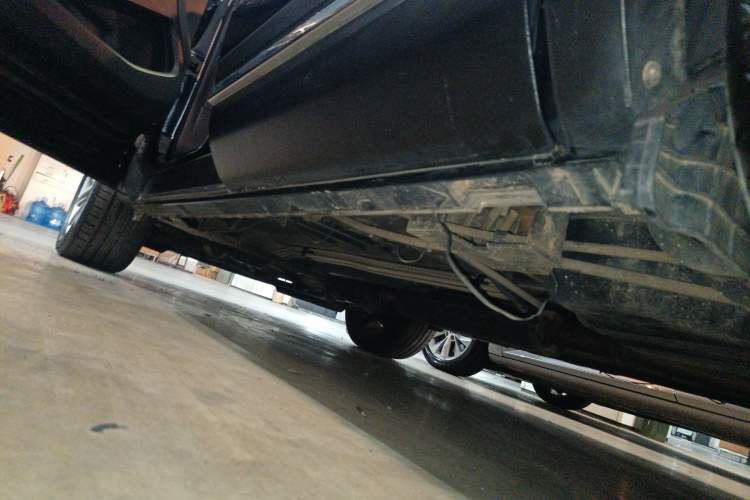 Used Ford Explorer 2016 2.3T Elite Edition Left Side Sill