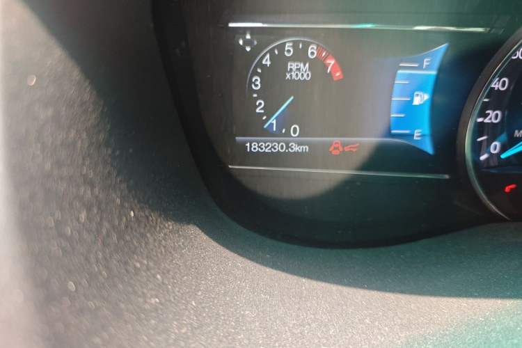 Used Ford Explorer 2016 2.3T Fashion Edition Odometer Close Up