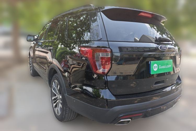 Used Ford Explorer 2016 3.5T Platinum Edition Rear Left 45 Deg