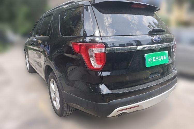 Used Ford Explorer 2016 2.3T Fashion Edition Rear Left 45 Deg