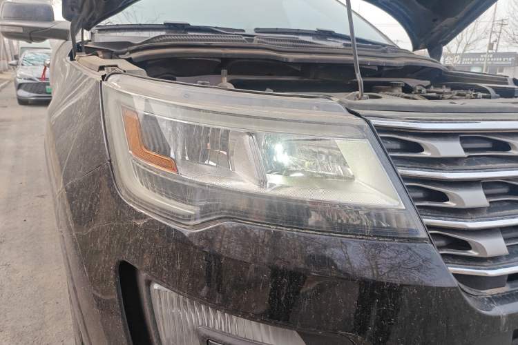 Used Ford Explorer 2016 2.3T Elite Edition Right Front Headlight