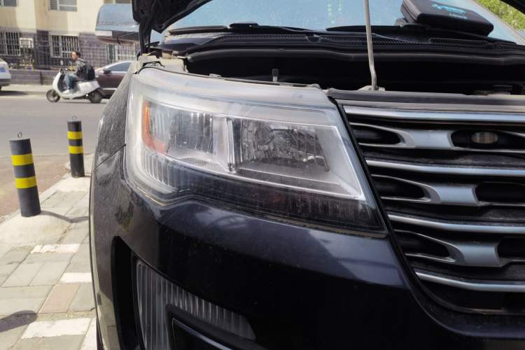 Used Ford Explorer 2016 2.3T Fashion Edition Right Front Headlight