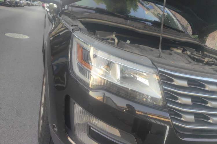 Used Ford Explorer 2016 2.3T Elite Edition Right Front Headlight