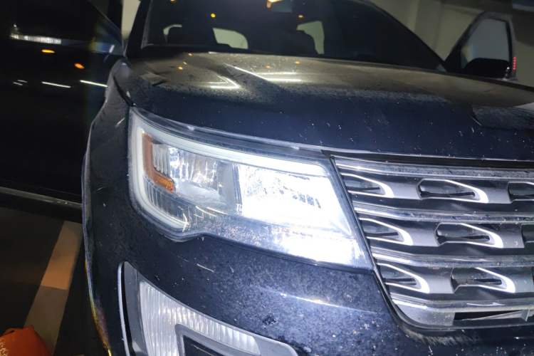Used Ford Explorer 2016 2.3T Elite Edition Right Front Headlight