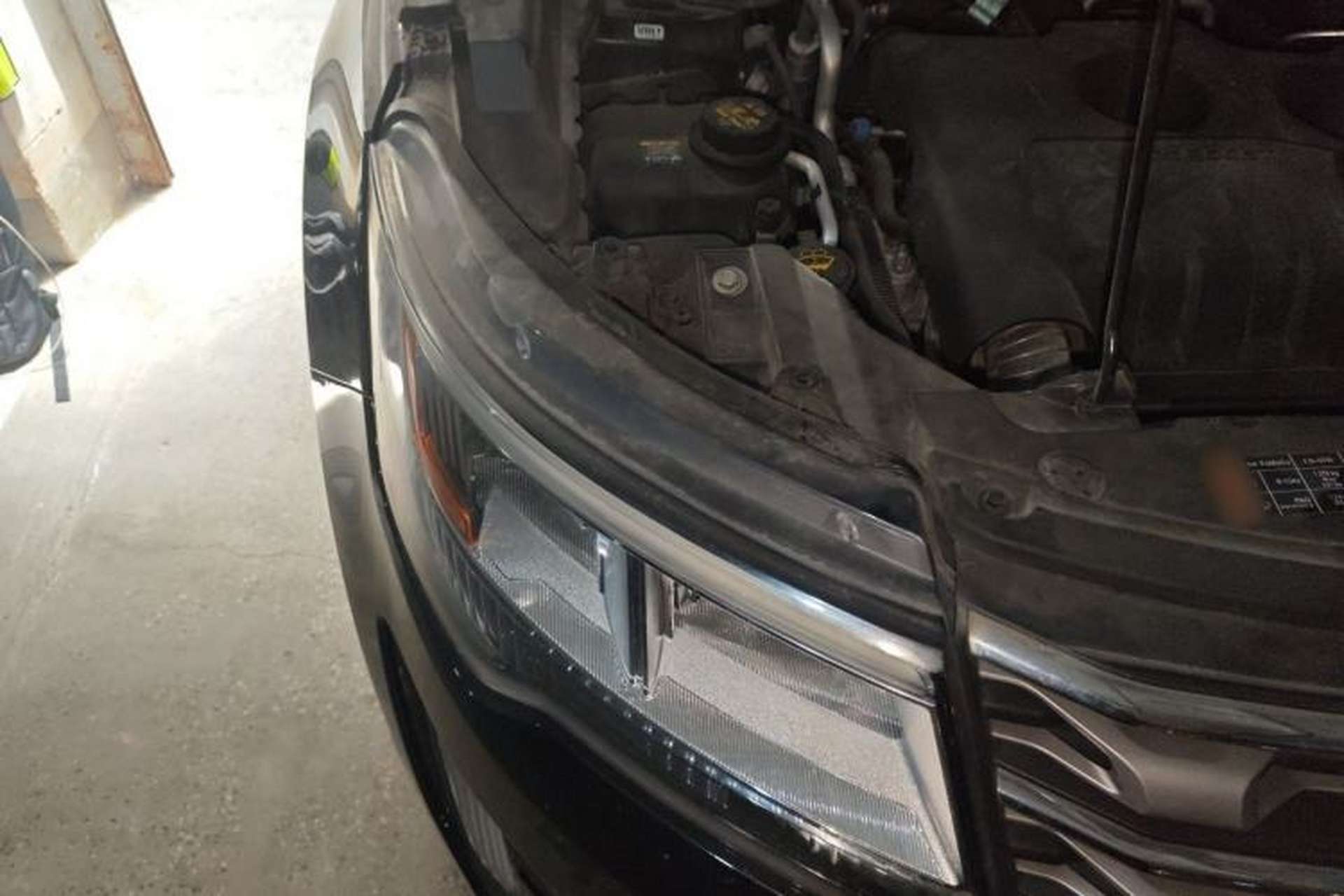 Used Ford Explorer 2016 2.3T Elite Edition Right Front Headlight