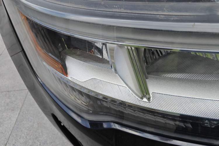 Used Ford Explorer 2016 2.3T Elite Edition Right Front Headlight