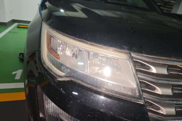 Used Ford Explorer 2016 2.3T Elite Edition Right Front Headlight