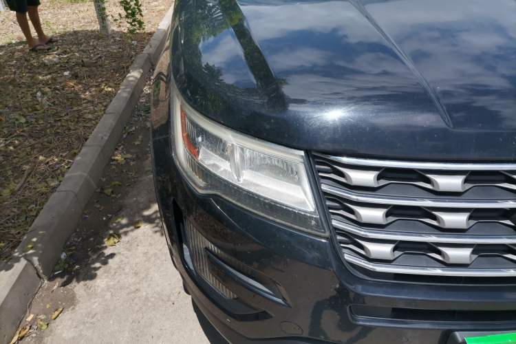Used Ford Explorer 2016 2.3T Elite Edition Right Front Headlight