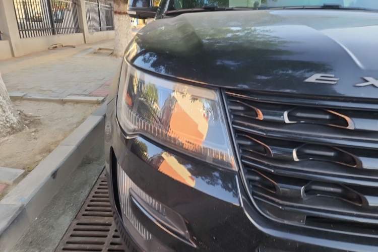 Used Ford Explorer 2016 3.5T Sport Edition Right Front Headlight