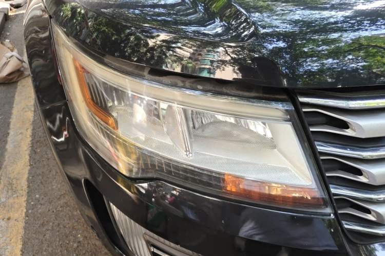 Used Ford Explorer 2016 2.3T Elite Edition Right Front Headlight