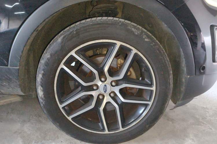 Used Ford Explorer 2016 3.5T Sport Edition Right Front Wheel Hub