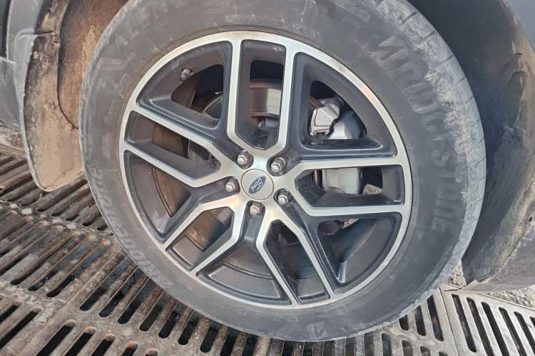 Used Ford Explorer 2016 3.5T Sport Edition Right Front Wheel Hub