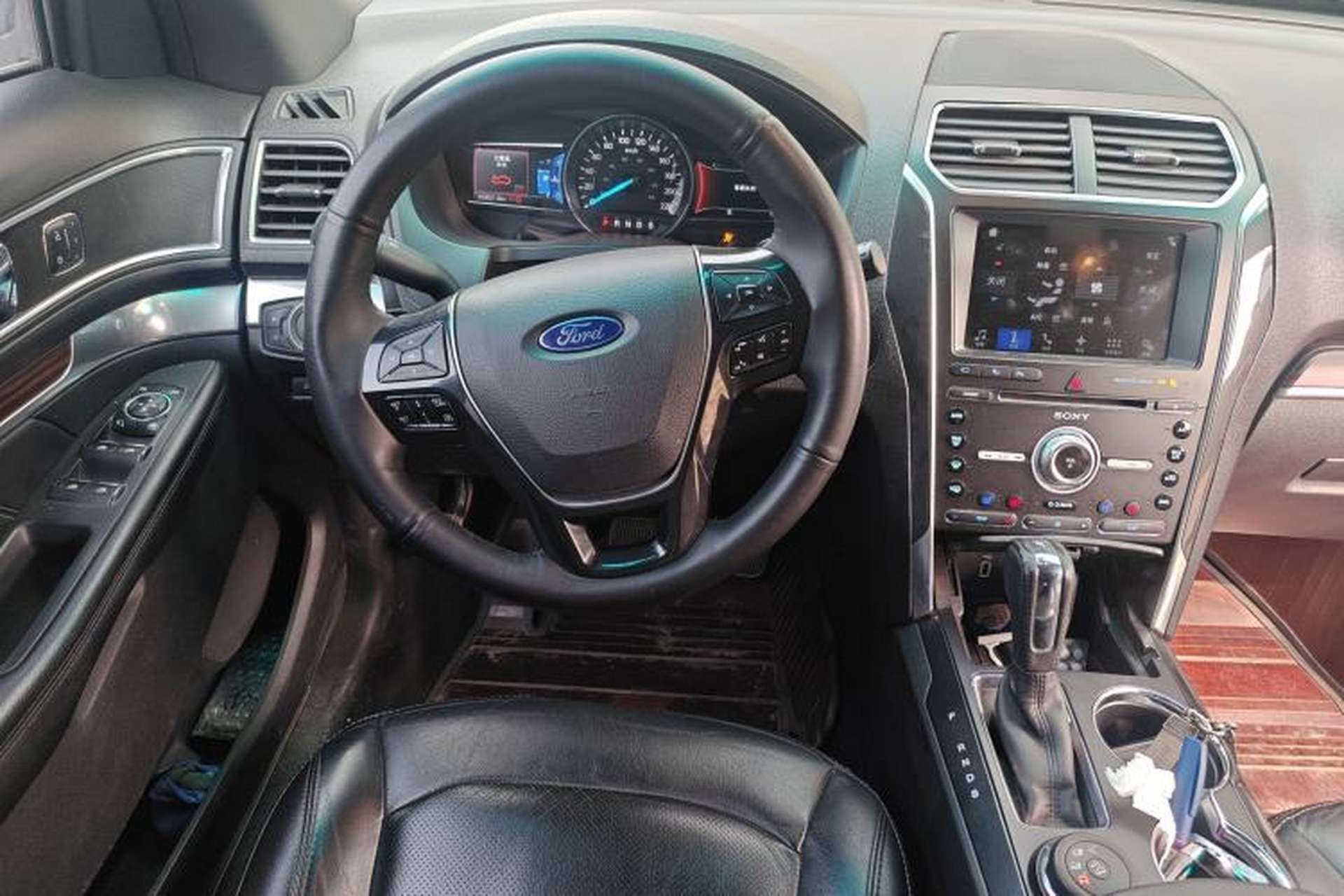 Used Ford Explorer 2016 2.3T Elite Edition Steering Wheel
