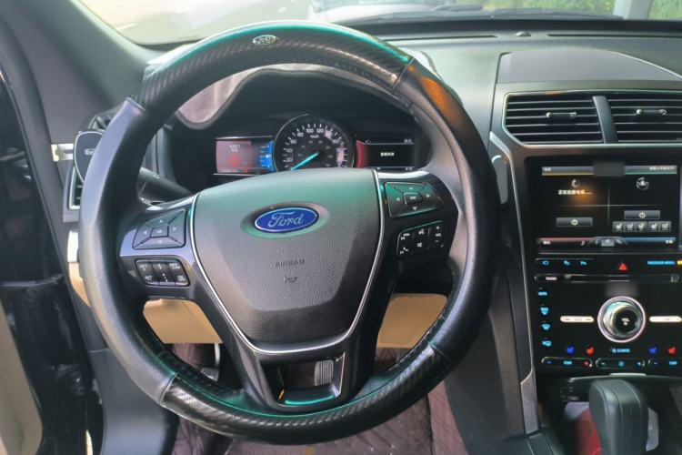 Used Ford Explorer 2016 2.3T Elite Edition Steering Wheel