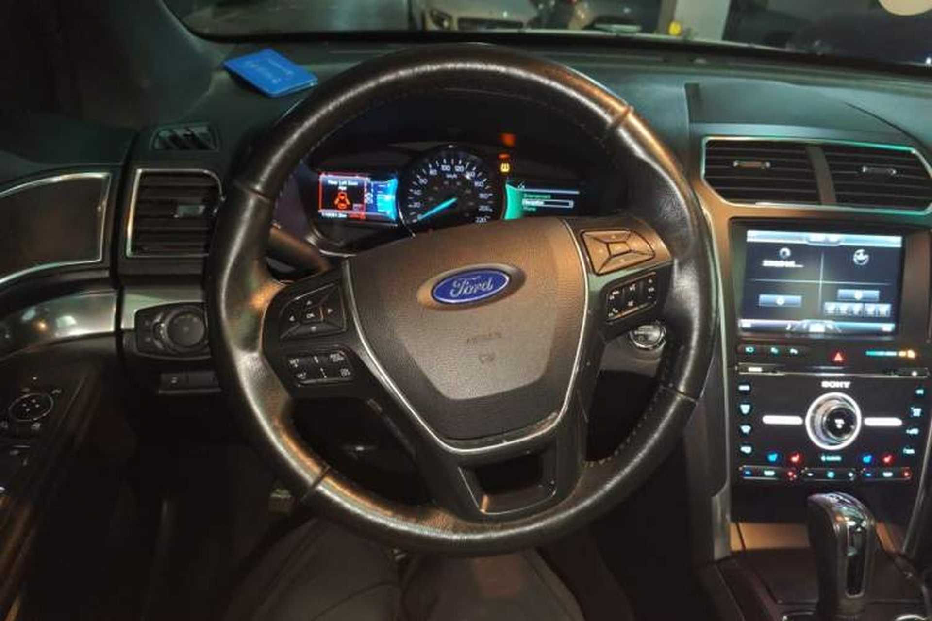 Used Ford Explorer 2016 2.3T Elite Edition Steering Wheel