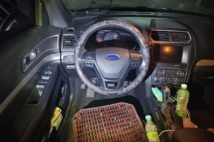 Used Ford Explorer 2016 2.3T Fashion Edition Steering Wheel